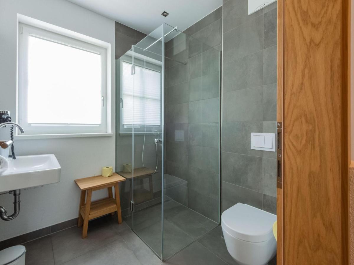 Detached Luxury Holiday Home With Sauna نيدرمسيل المظهر الخارجي الصورة